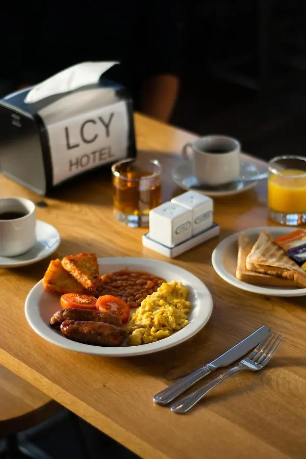 ***  London City Airport Hotel Großbritannien