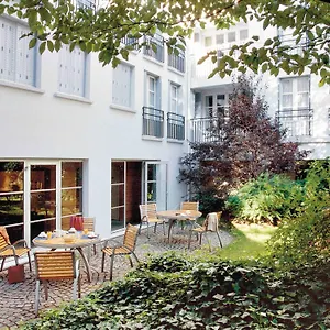 **** Aparthotel Adagio Montmartre Francia